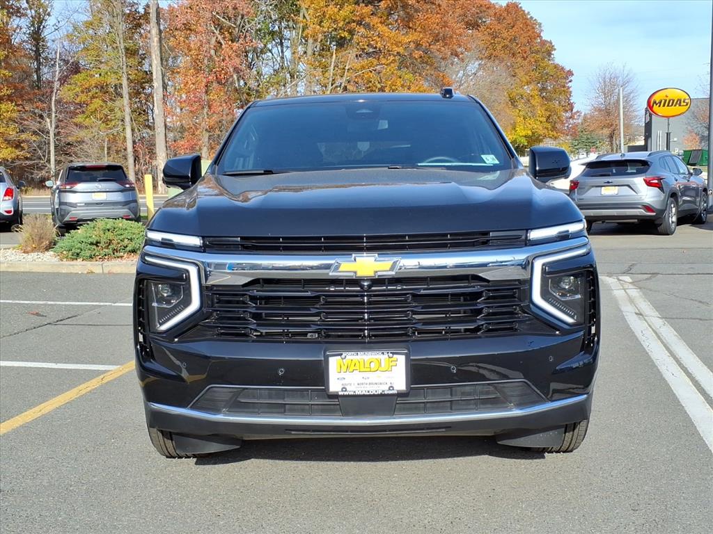 2025 Chevrolet Tahoe LS photo 2