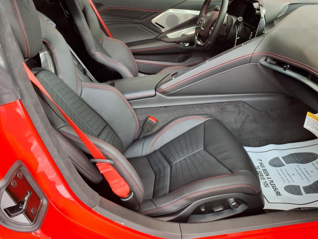 2025 Chevrolet Corvette 3LZ - Photo 7