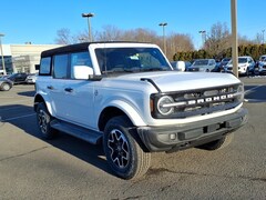 2026 Ford Bronco Outer Banks SUV