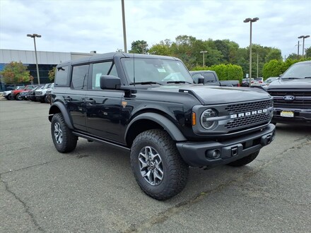2025 Ford Bronco Badlands SUV