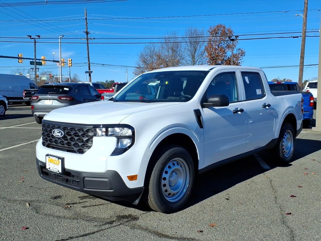 New 2025 Ford Maverick XL Truck SuperCrew