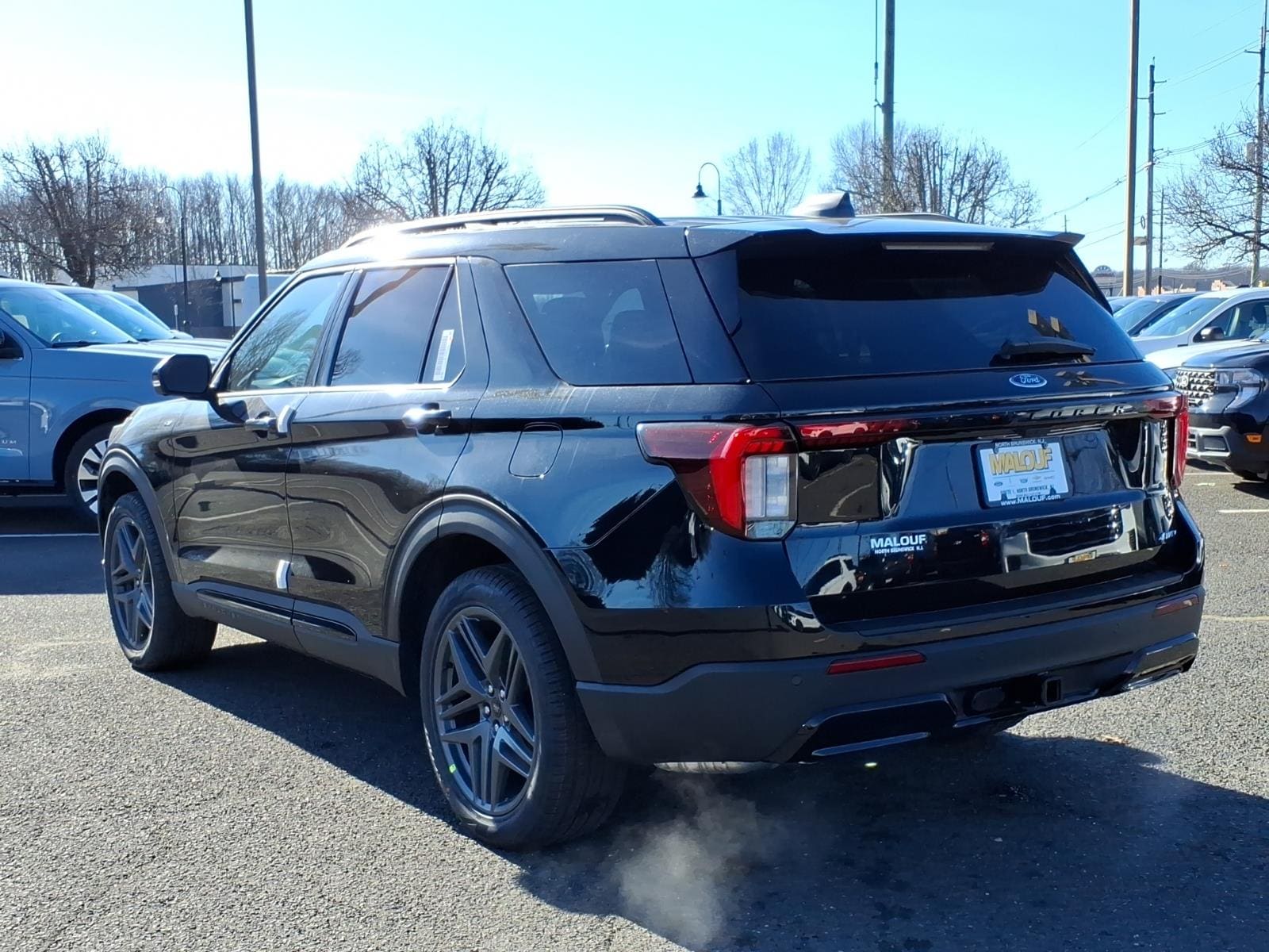 2026 Ford Explorer ST-Line - Photo 4