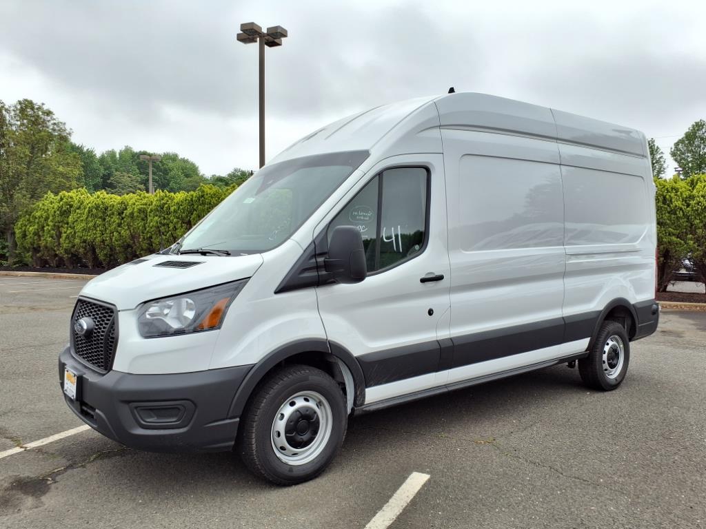 2025 Ford Transit Cargo Van photo 3
