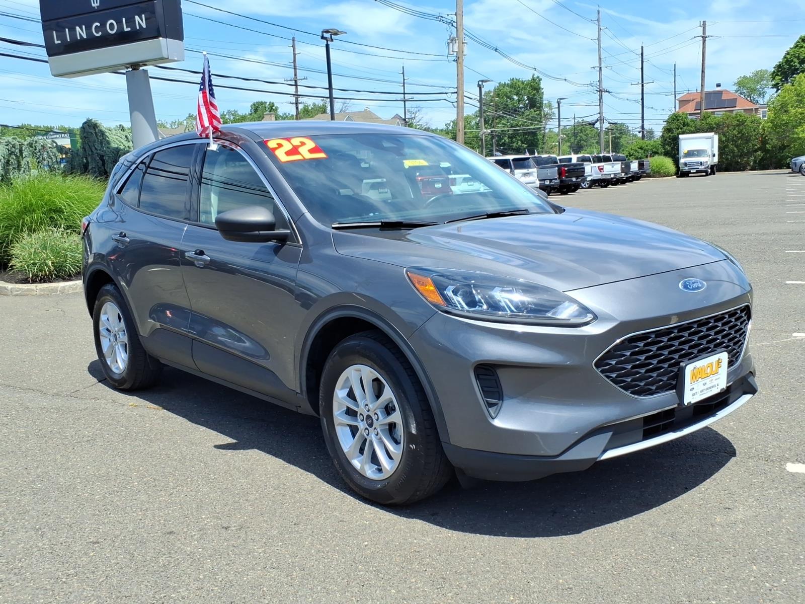 2022 Ford Escape SE Sport Hybrid AWD's photo