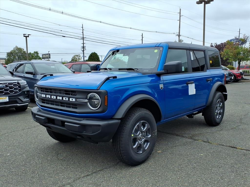2025 Ford Bronco Big Bend photo 3