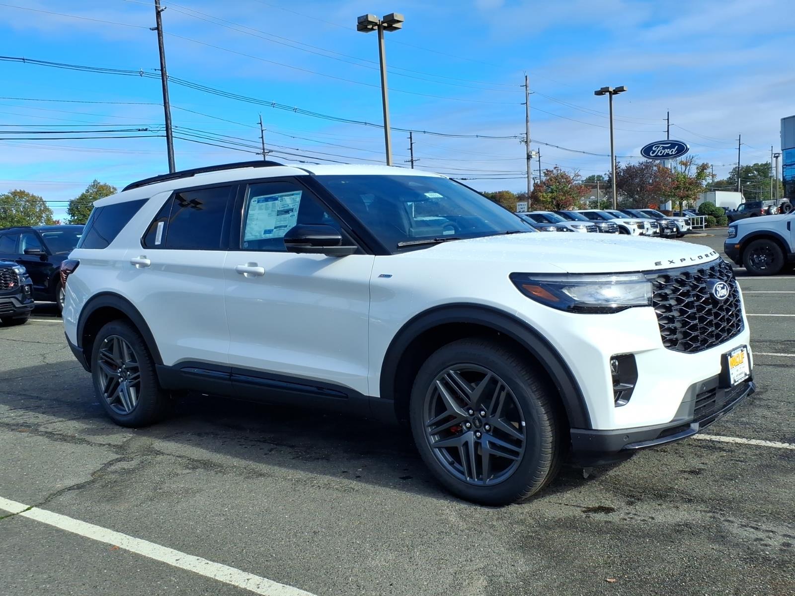 2027 Ford Explorer ST-Line SUV