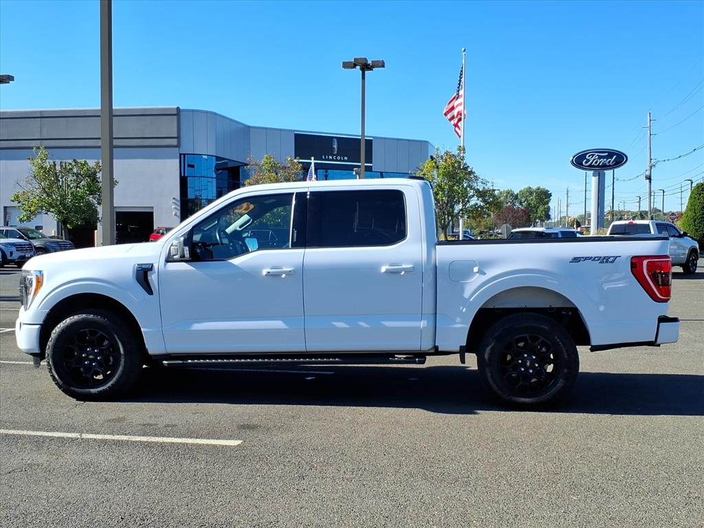 2022 Ford F-150 XLT photo 4