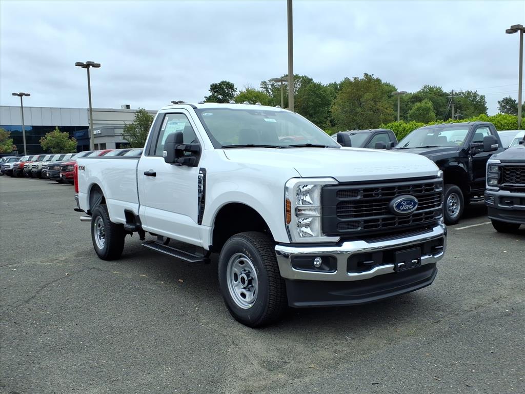 2026 Ford F-250 Super Duty XL's photo