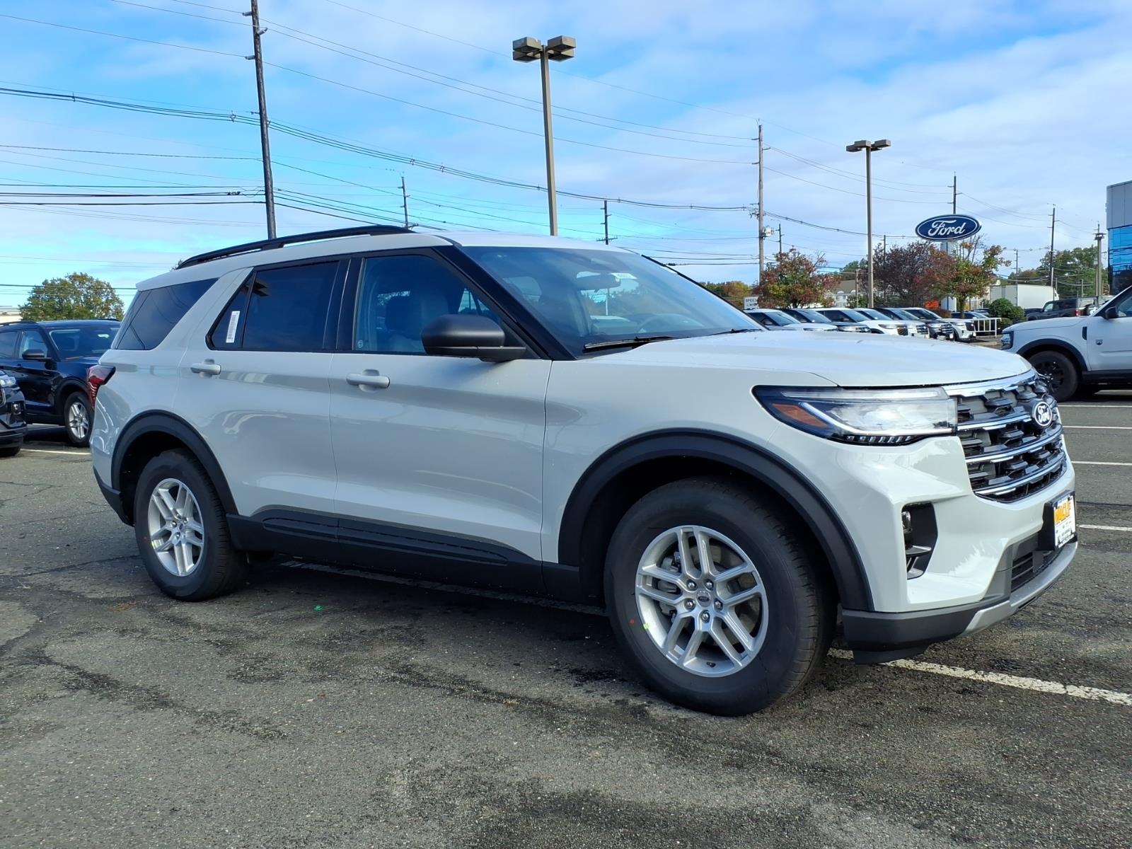 2027 Ford Explorer Active SUV