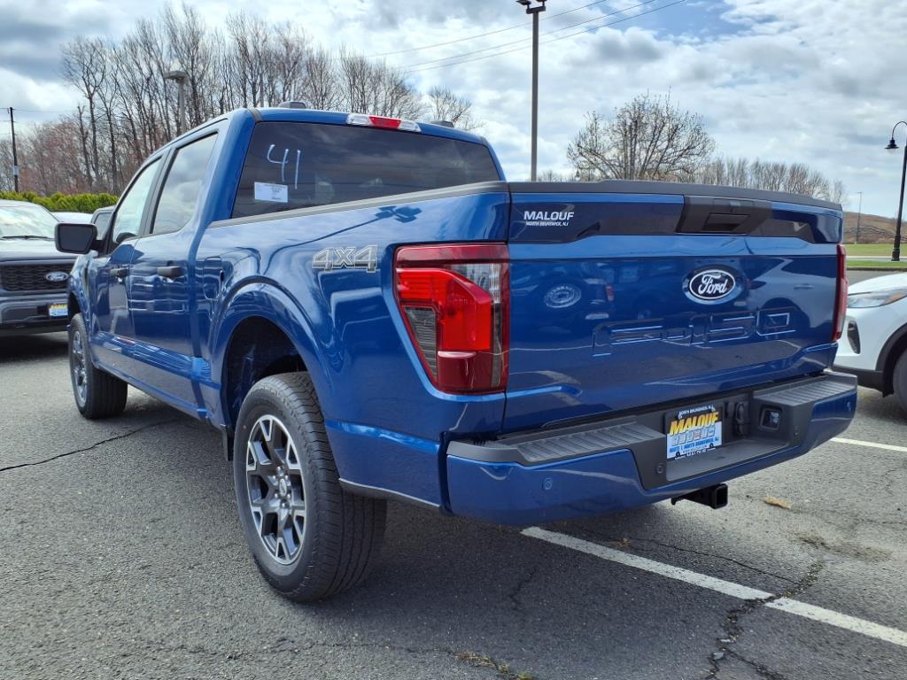 2025 Ford F-150 STX photo 4