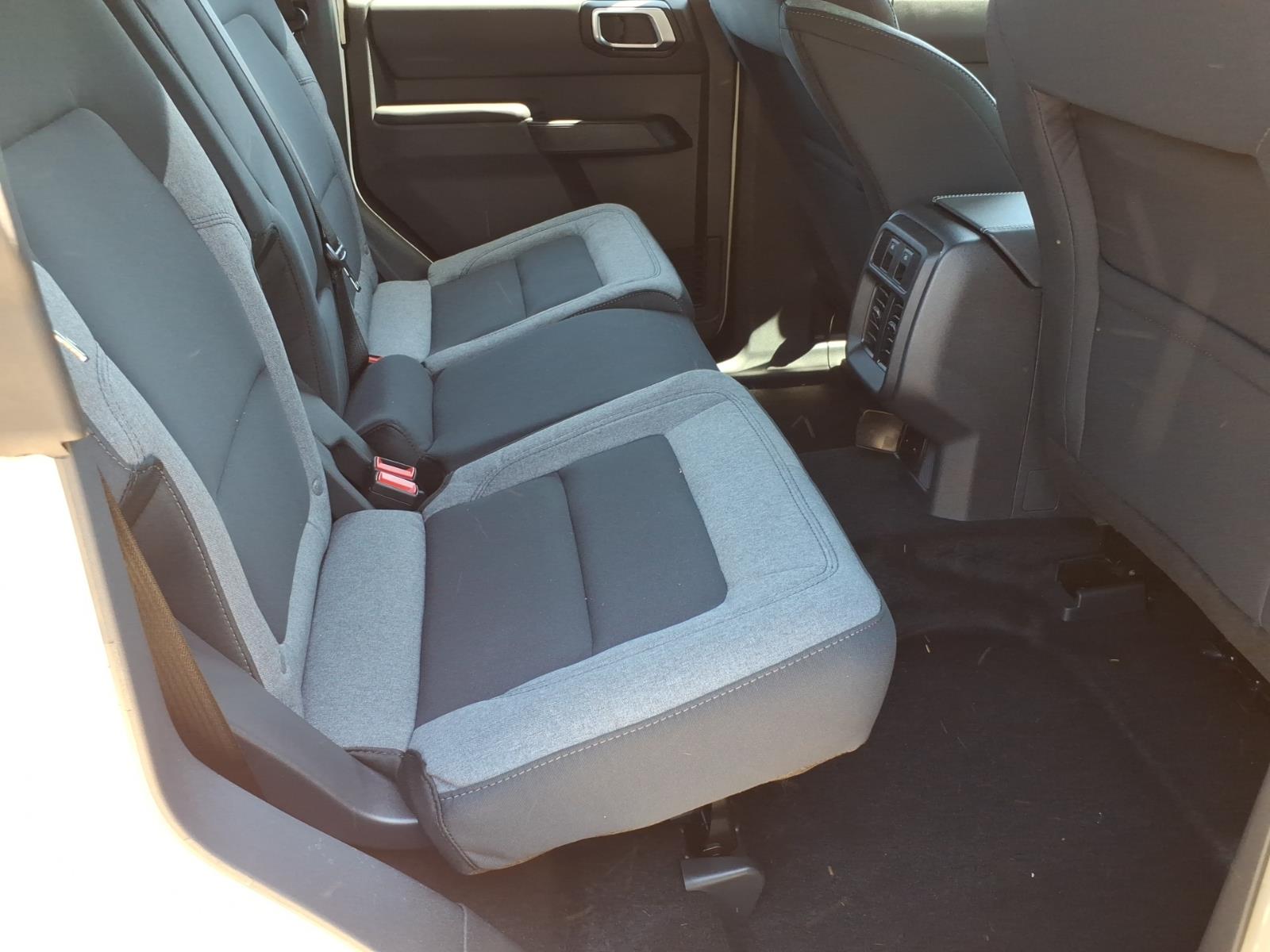 2026 Ford Bronco 4-Door Base - Photo 10