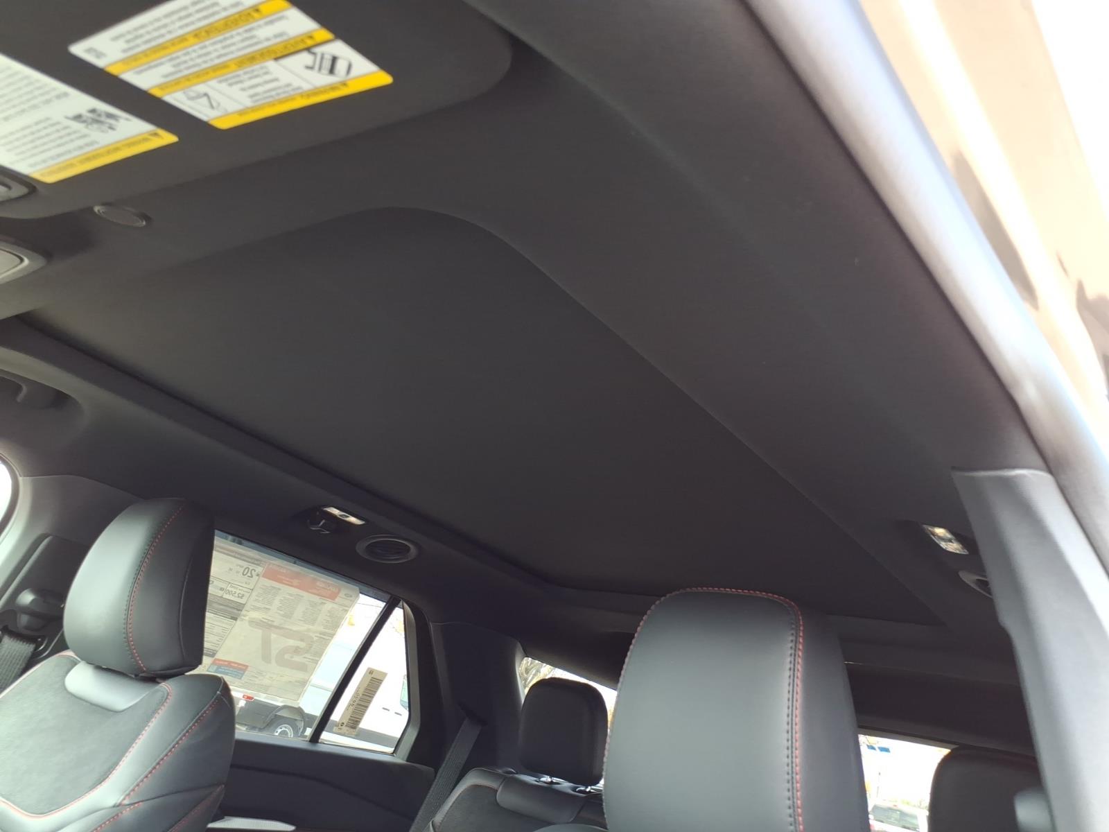 2026 Ford Explorer ST - Photo 16