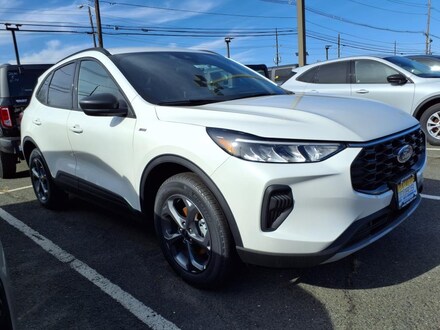 2025 Ford Escape ST-Line SUV