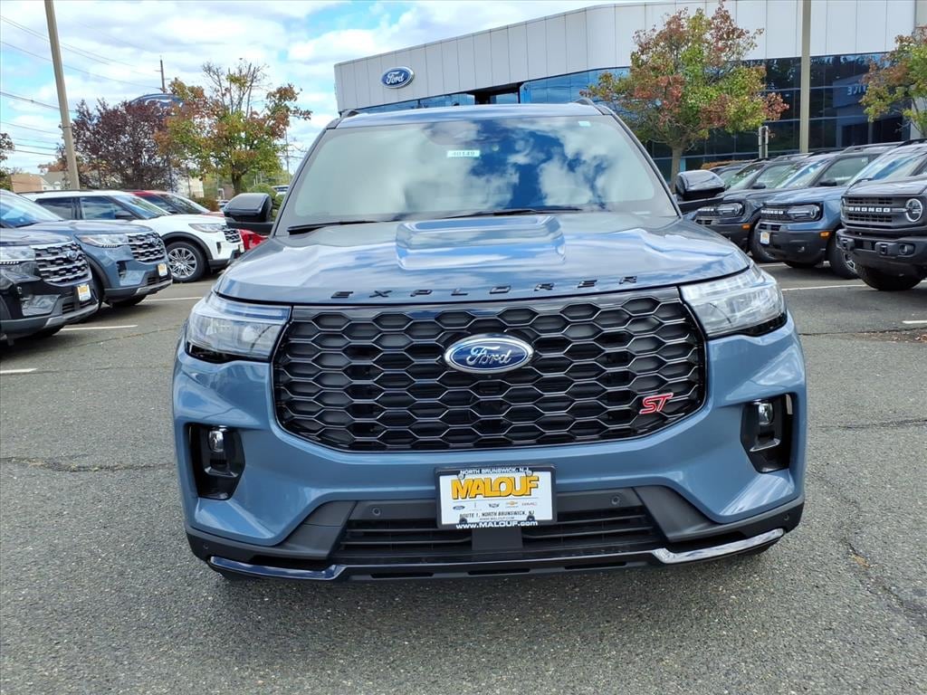 New 2025 Ford Explorer ST SUV