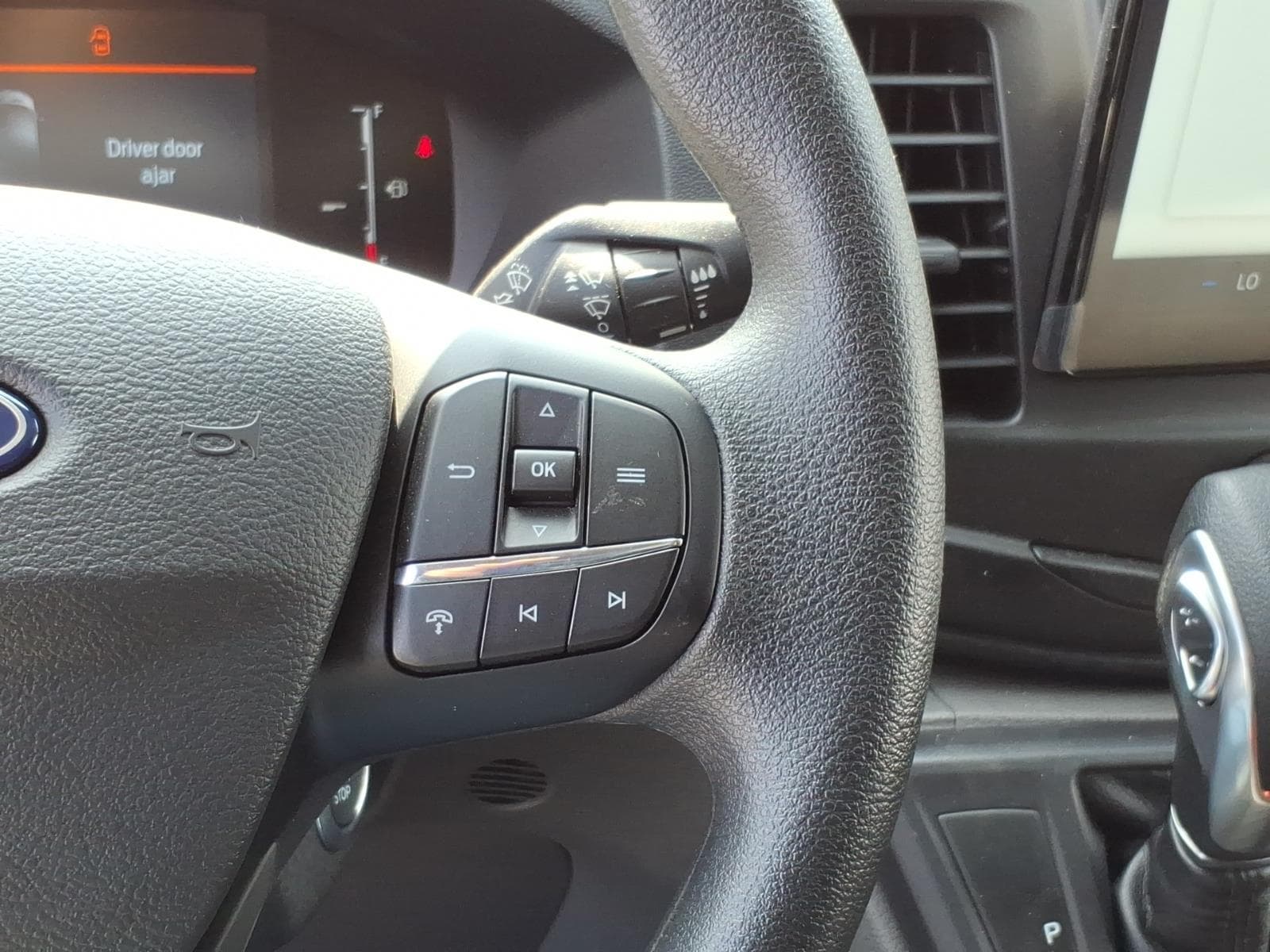 2026 Ford Transit Van Base - Photo 18