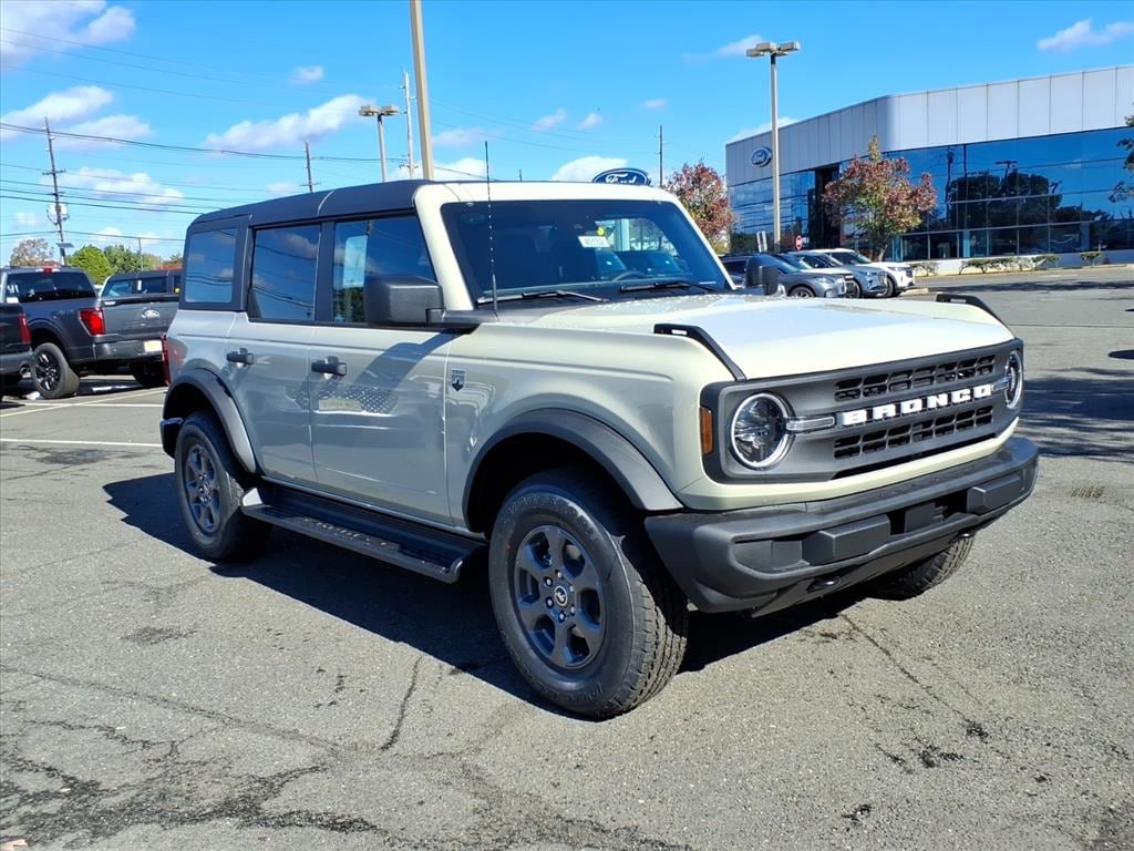 New 2025 Ford Bronco Big Bend SUV