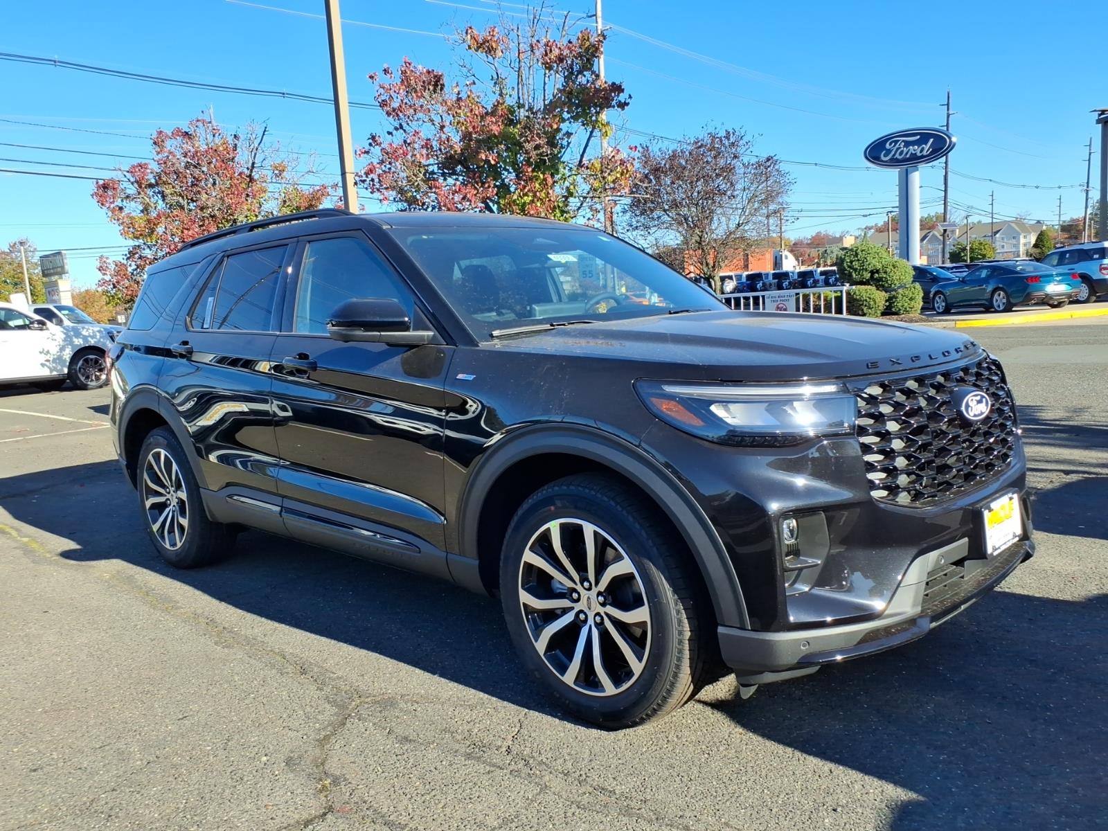 2027 Ford Explorer ST-Line SUV