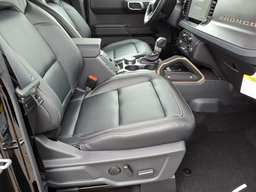 2025 Ford Bronco 4-Door Badlands - Photo 8