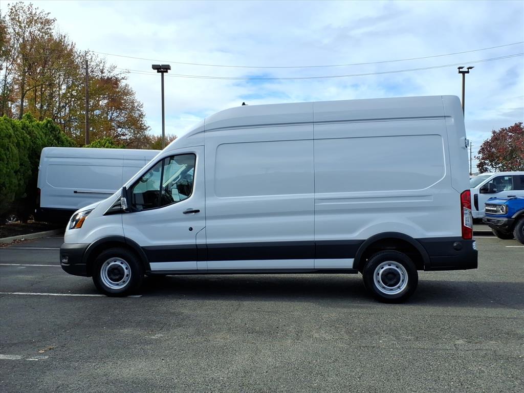 2024 Ford Transit Van photo 2
