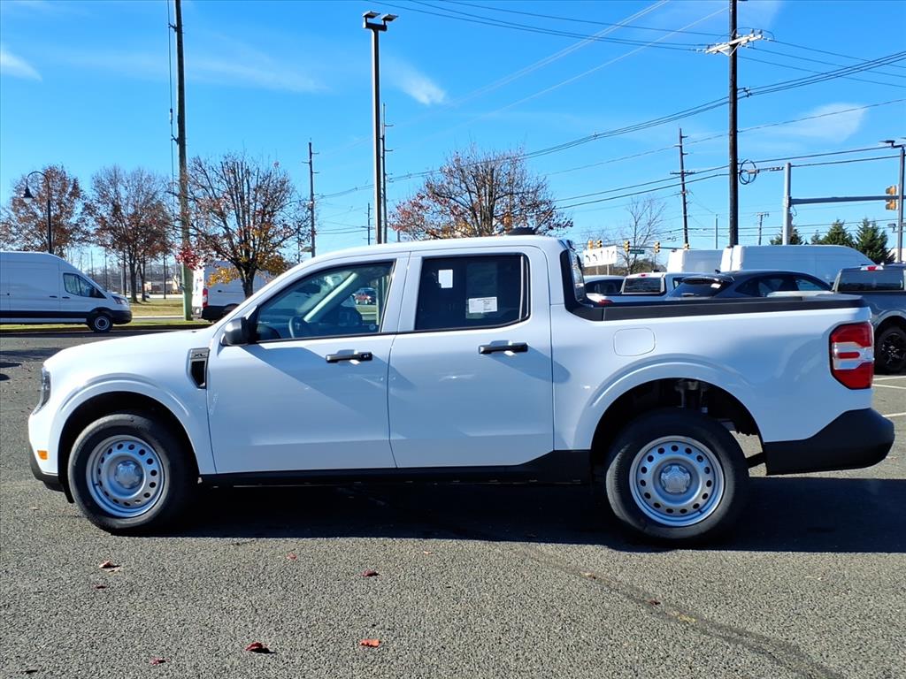 2025 Ford Maverick XL photo 3