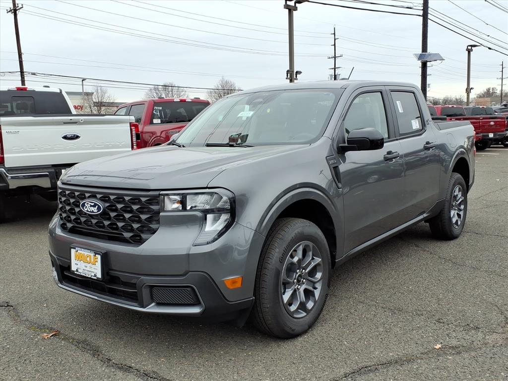 2026 Ford Maverick XLT photo 2