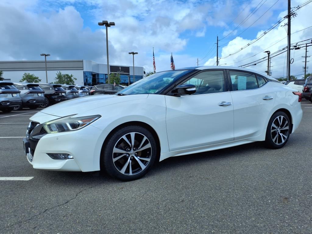 2018 Nissan Maxima Platinum photo 3