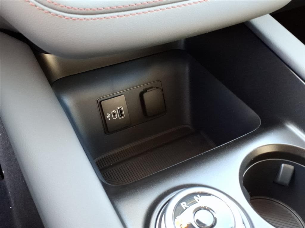 2026 Ford Explorer Active - Photo 20
