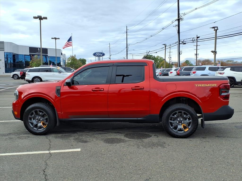 2024 Ford Maverick Lariat Tremor photo 4