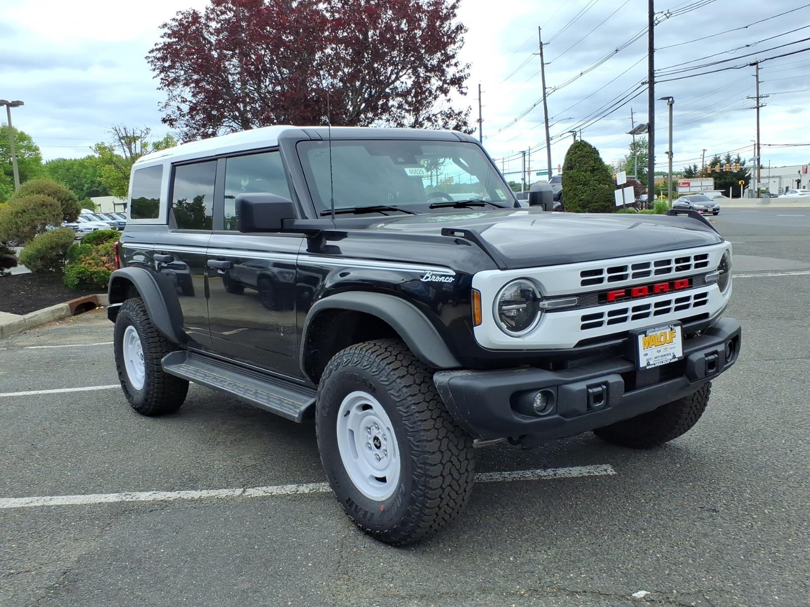 2026 Ford Bronco Heritage Edition 4x4's photo