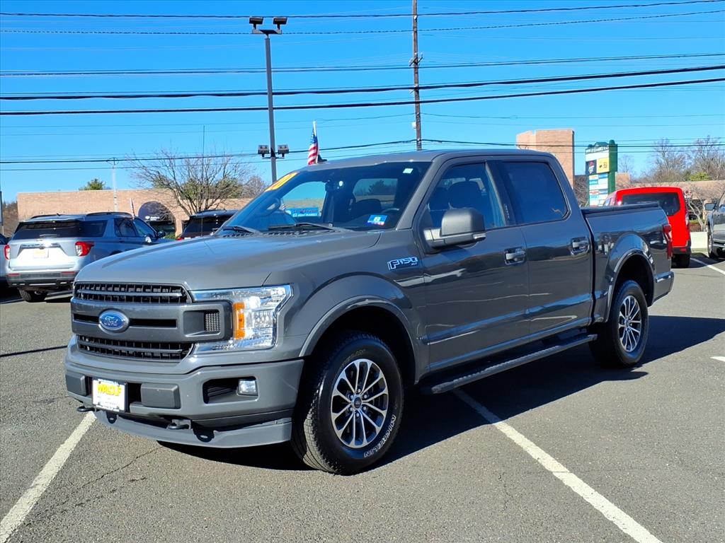 2020 Ford F-150 XLT photo 3