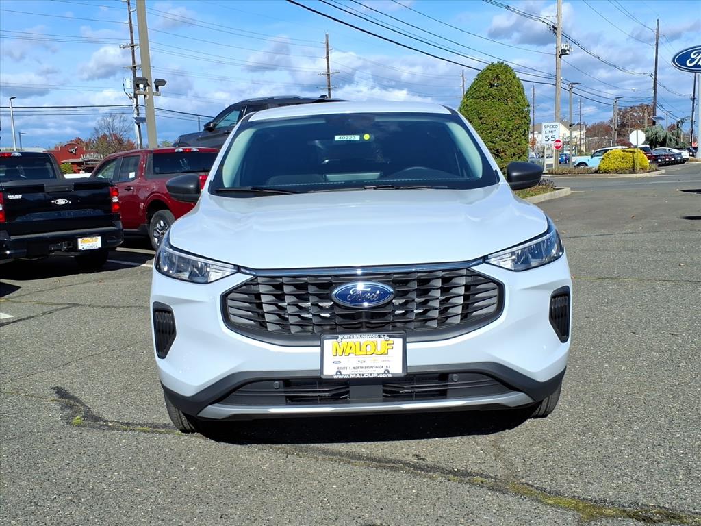 2026 Ford Escape Active photo 2