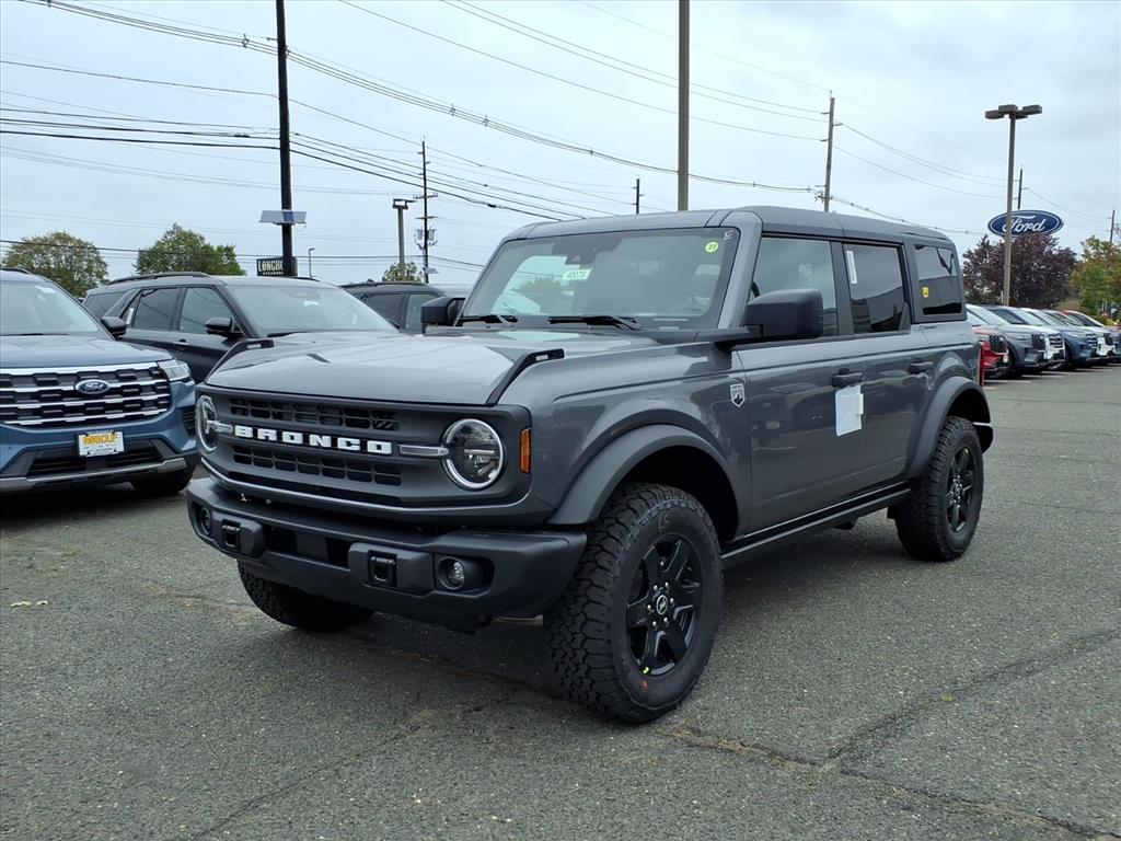 2025 Ford Bronco Big Bend photo 3