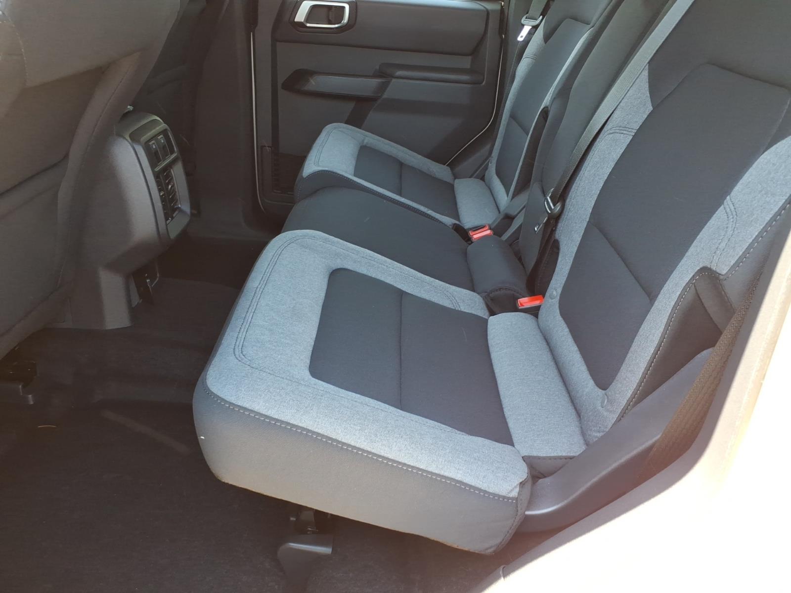 2026 Ford Bronco 4-Door Base - Photo 12