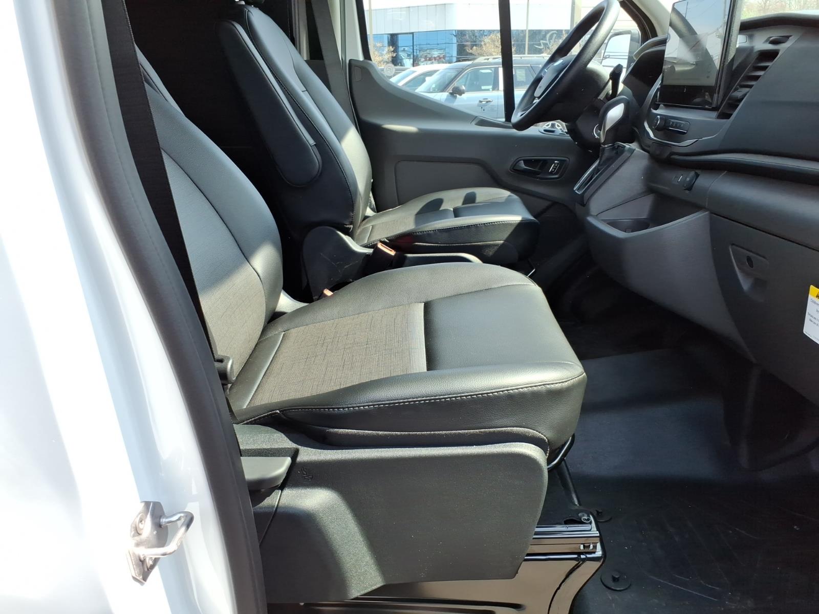 2026 Ford Transit Van Base - Photo 8