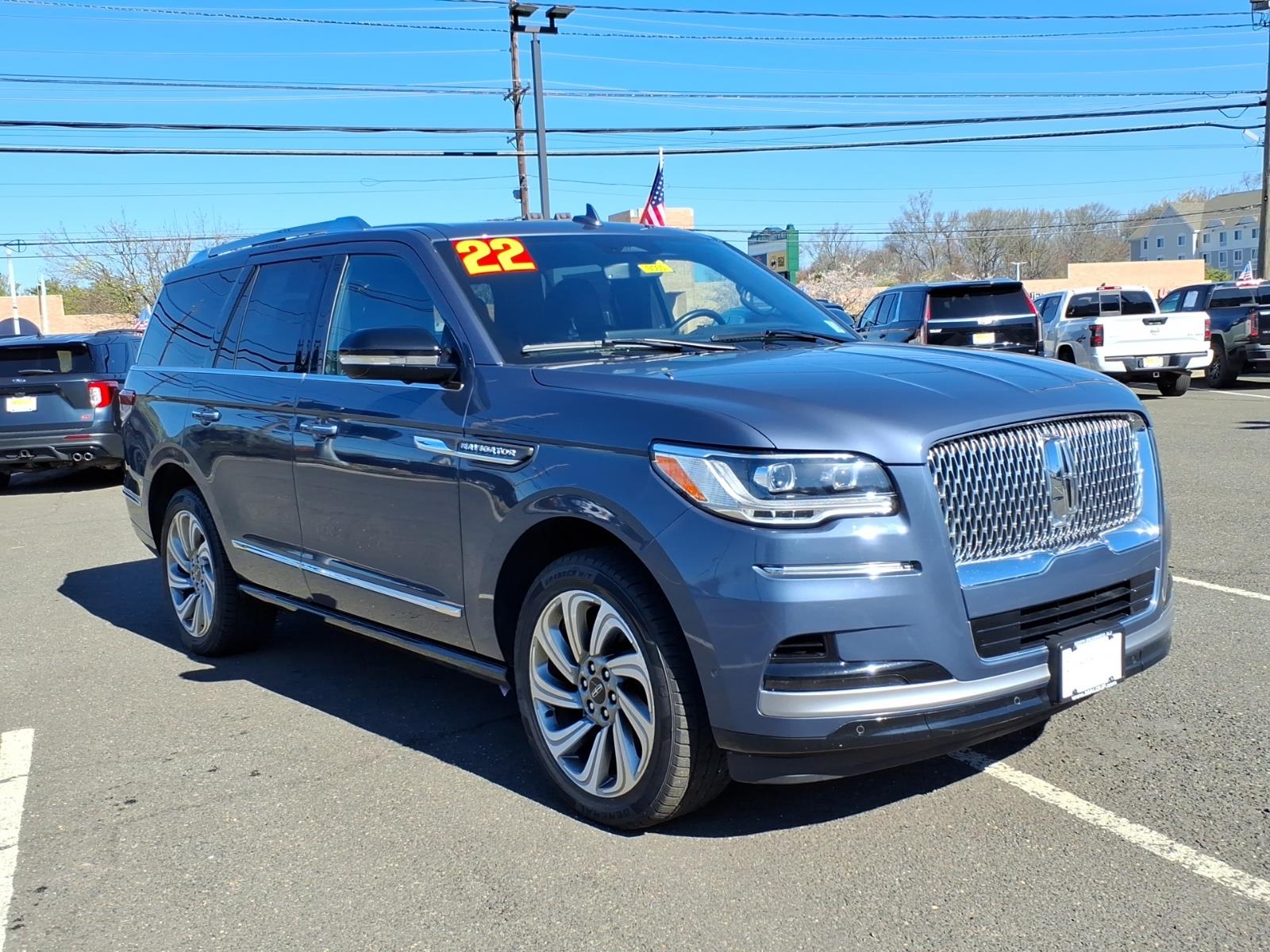 2022 Lincoln Navigator Reserve 4WD's photo