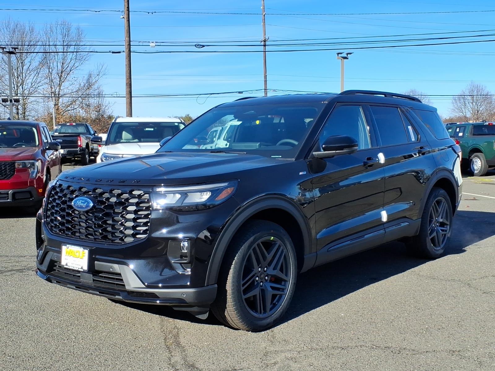 2026 Ford Explorer ST-Line - Photo 3