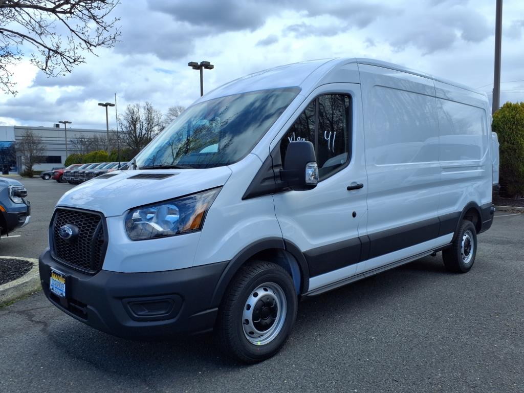 2025 Ford Transit Van photo 3