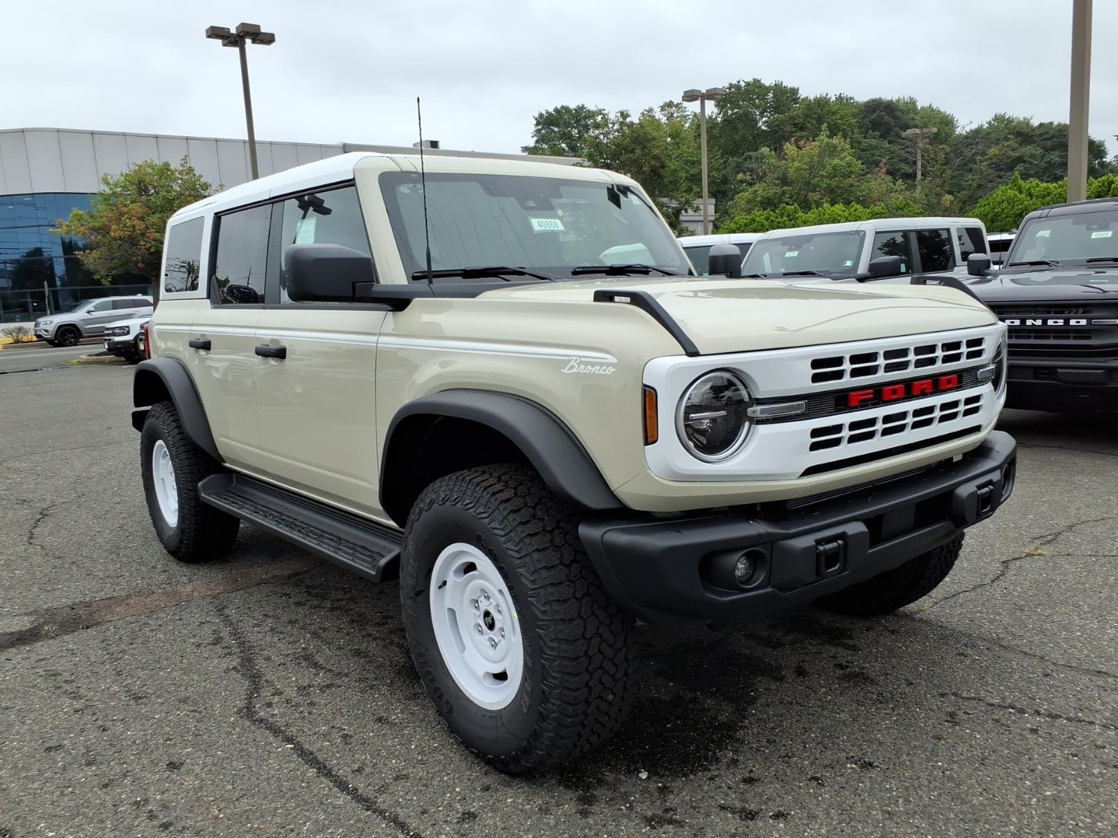 2026 Ford Bronco 4-Door Heritage Editon