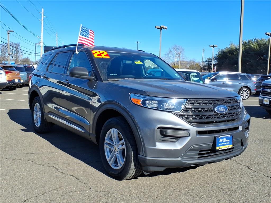 2022 Ford Explorer SUV 