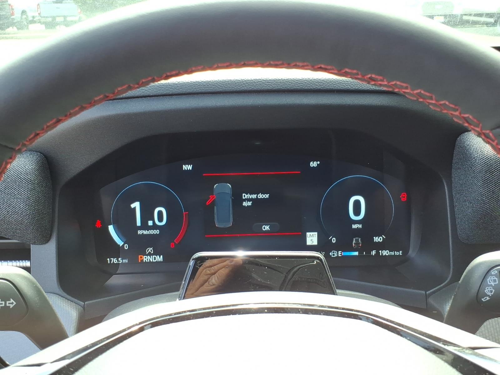 2026 Ford Explorer ST - Photo 17