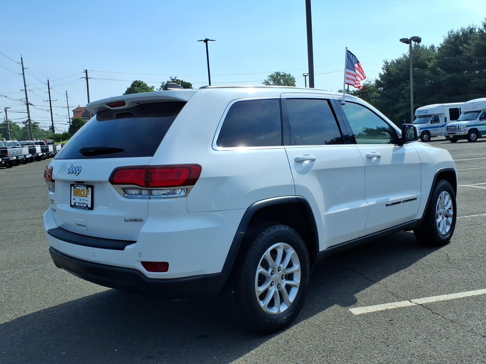 2022 Jeep Grand Cherokee WK Laredo X - Photo 6