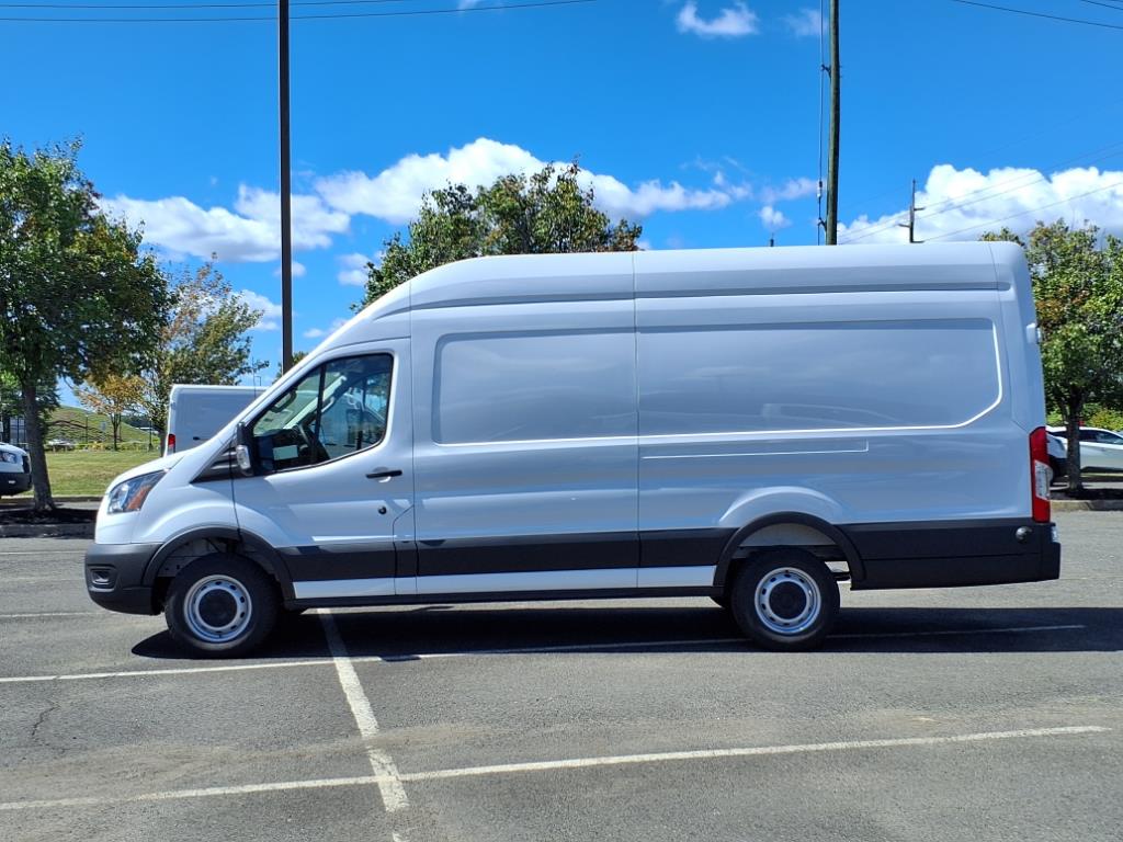 2025 Ford Transit Van photo 4