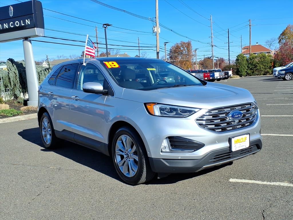 2019 Ford Edge SUV 