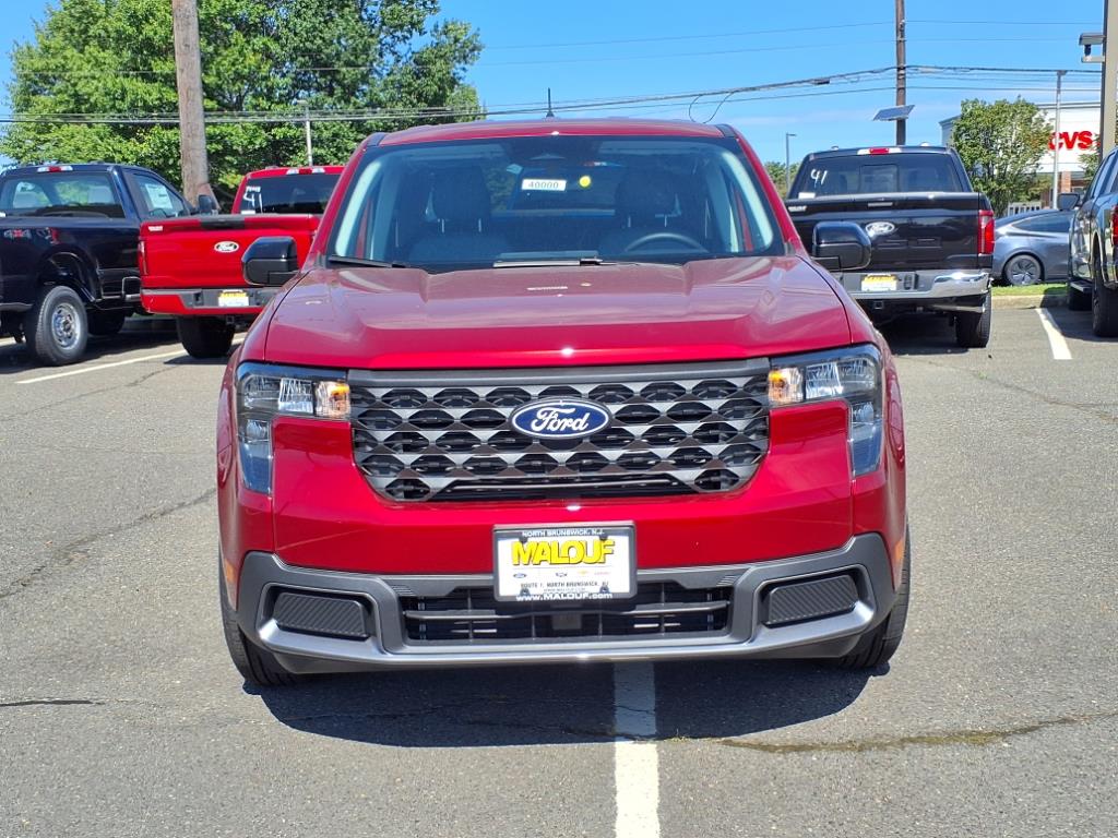 2025 Ford Maverick XLT photo 2