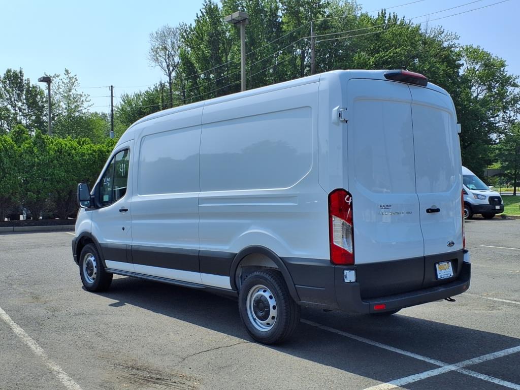 2025 Ford Transit Cargo Van photo 4