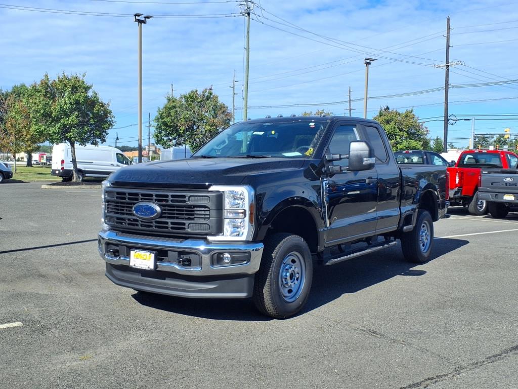 2026 Ford F-250 XL photo 3