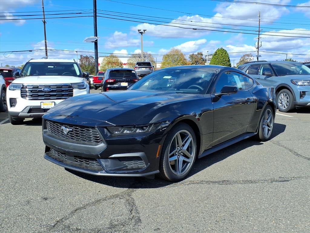 2026 Ford Mustang EcoBoost photo 3