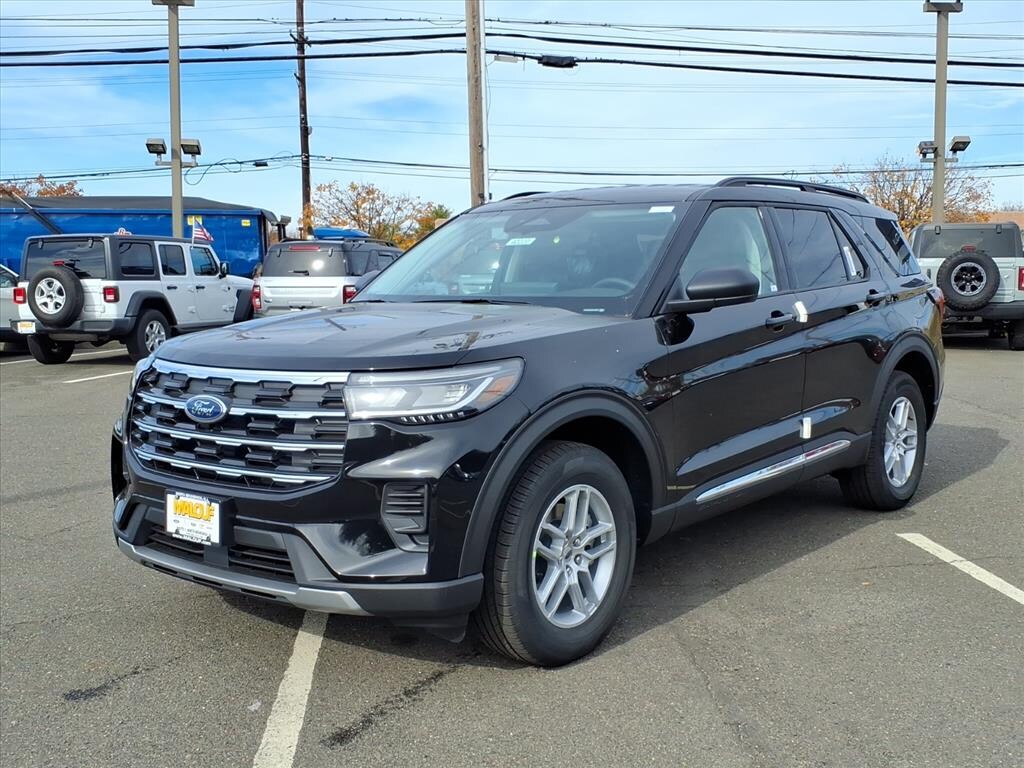 New 2025 Ford Explorer Active SUV