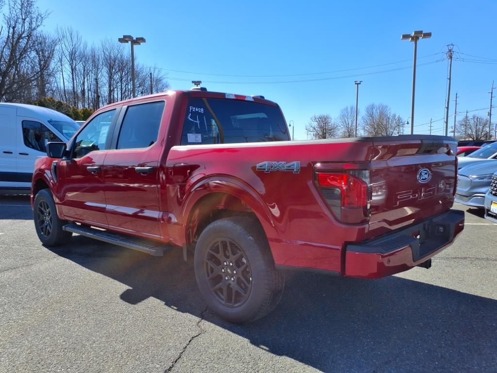 2025 Ford F-150 STX photo 4