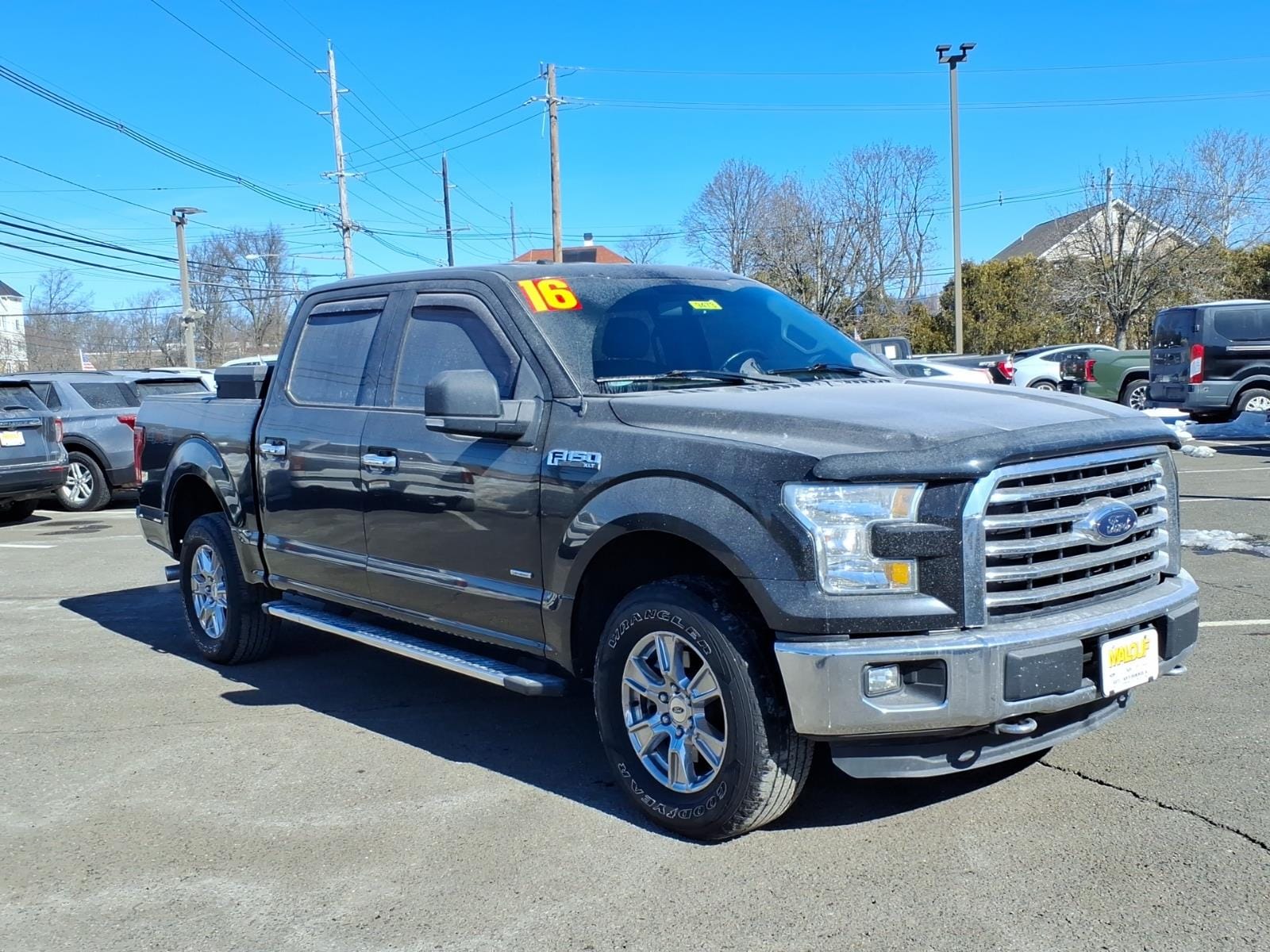 2016 Ford F-150 Truck SuperCrew Cab 